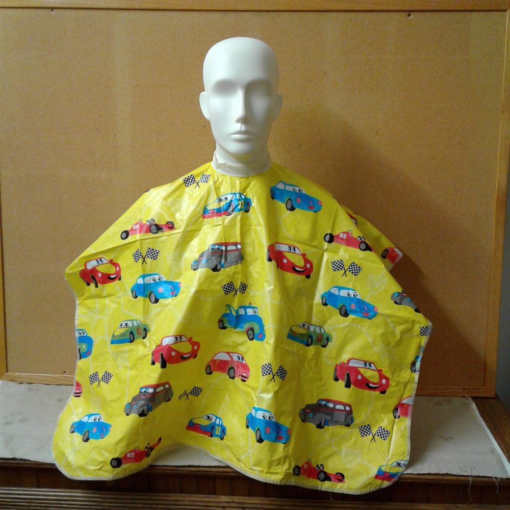 Betty Dain  Kids Shampoo Cape  Speedy the Car